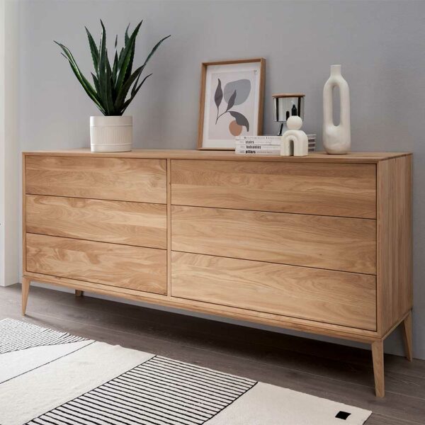 Dreaming Forest Esszimmersideboard mit Schubladen aus Wildeiche Massivholz 178 cm breit